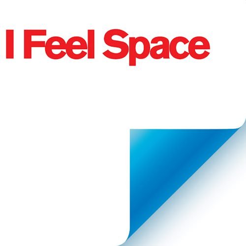 Portada de I Feel Space